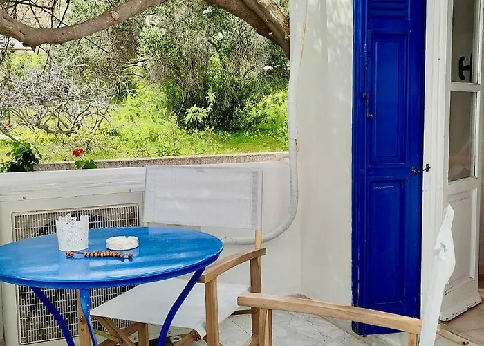 Julia's Seaside Apartment, Leivadakia Prázdninový dům