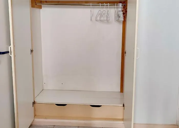 Julia's Seaside Apartment, Leivadakia Prázdninový dům *