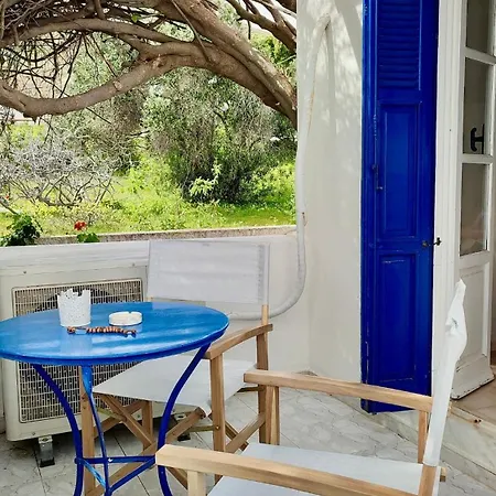 Julia's Seaside Apartment, Leivadakia Semesterbostad